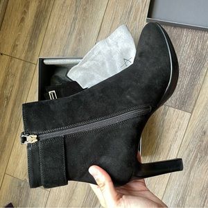 4 IN BLACK HEELED BOOTIES - WEATHERPROOF
